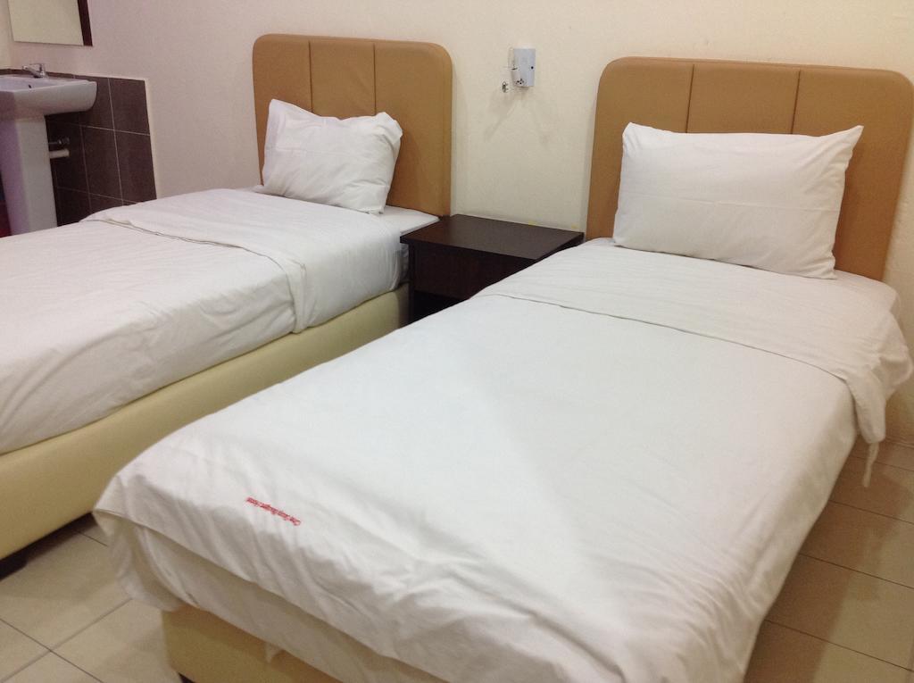 Dg One Stop Budget Hotel Ipoh Oda fotoğraf